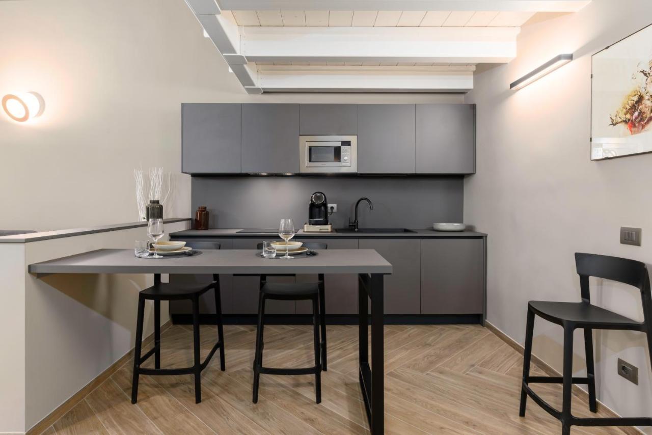 Q71 Timeless Suites Turin Exteriör bild